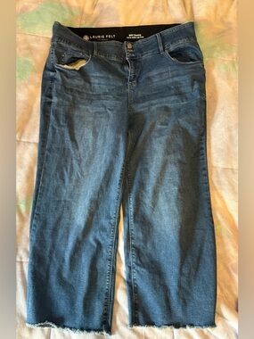Laurie Felt Dark Blue Cropped Jeans